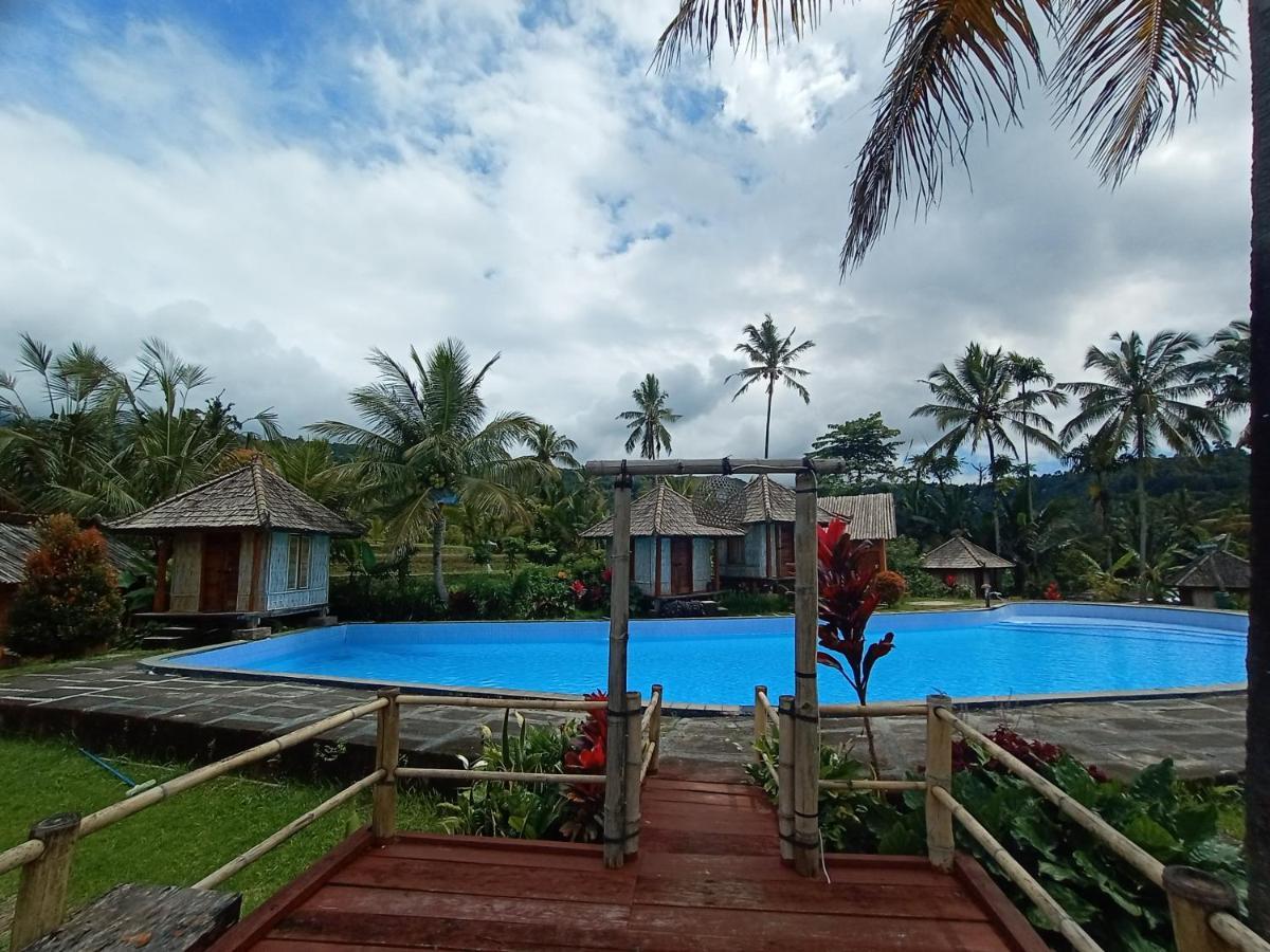 Puri Sunny Camp Villa Munduk Eksteriør billede
