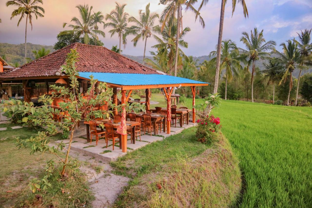 Puri Sunny Camp Villa Munduk Eksteriør billede